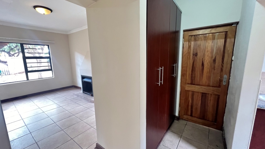 3 Bedroom Property for Sale in Langenhovenpark Free State